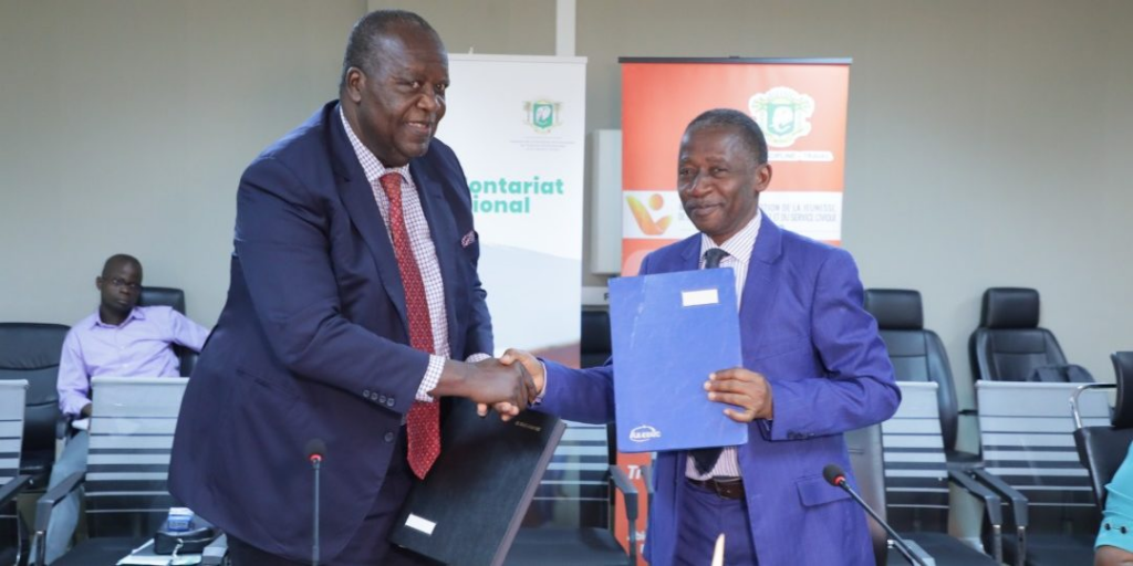 VOLONTARIAT DE COMPETENCE / SIGNATURE A ABIDJAN D’UN ACCORD POUR FORMER DES JEUNES TALENTS A L’INTERNATIONAL